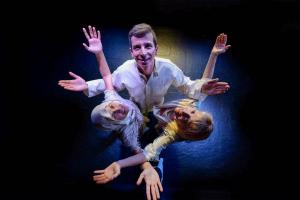 Διαγωνισμός.. Κερδίστε 2 διπλές προσκλήσεις «Ο Σιμιγδαλένιος» στις 31/1